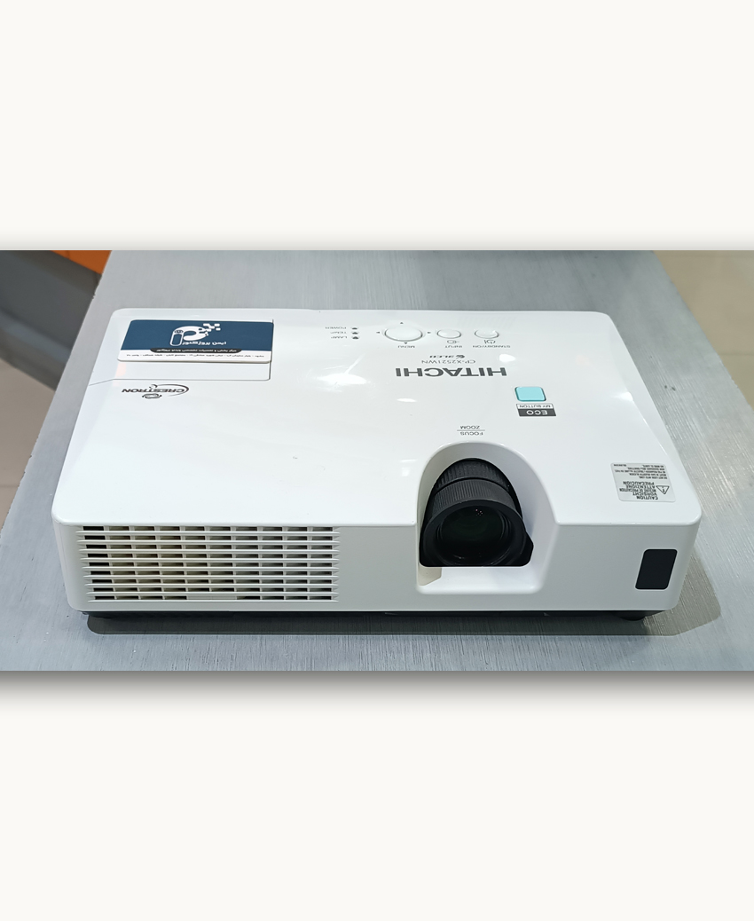 HITACHI CP-X2521WN