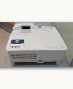 NEC NP-UM351W